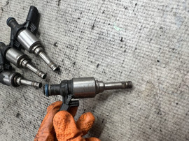 Injector Audi A5 Benzina 2010, 06H906036F