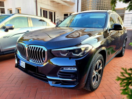 BMW X5 Pneumatic Reglabil Distronic Memorii Piele 4x4 LED ParcheazaTVA