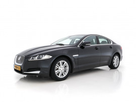 *Jaguar XF 2.2d - Diesel - Automatic - 163 hp - 293.687 km*