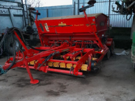 Semanatoare vaderstad 300