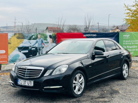 Mercedes E-Classe 350CDI 4Matic 7G-tronic Aut. Navi Xenon Leader 2011