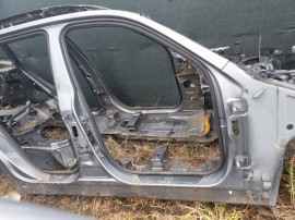 Bandou usa stanga fata Ford Ecosport