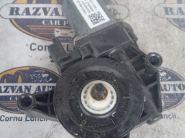 Motoras macara stanga fata Volkswagen Jetta 2012
