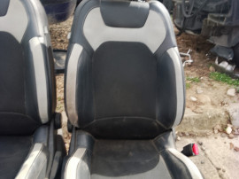 Maner interior dreapta fata Nissan Juke 2011