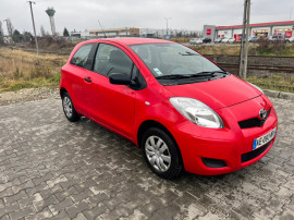 Toyota Yaris 1.0 benzină 84000 km
