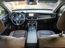 Alfa Romeo Stelvio 2.0 Turbo 16V AT8-Q4 Garantie Auto.ro