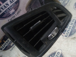 Grila ventilatie dreapta Ford C-MAX