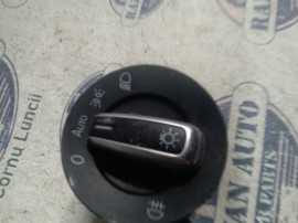 Bloc lumini Volkswagen Passat B7 2012
