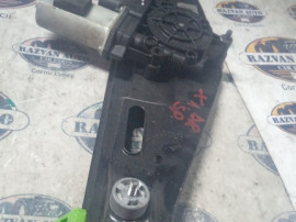 Macara geam dreapta spate BMW X1 2010