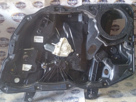 Macara geam dreapta fata Volkswagen Touareg 2012