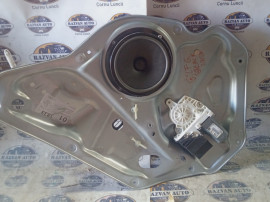 Macara geam dreapta spate Volkswagen Golf 6 2011