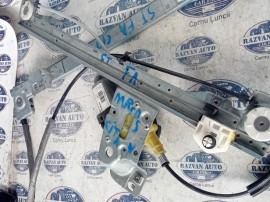 Macara geam stanga fata Mercedes Citan 2012