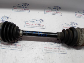 Planetara stanga fata Opel Astra J 1.3 2011