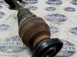 Planetara stanga fata Volkswagen Tiguan 2008