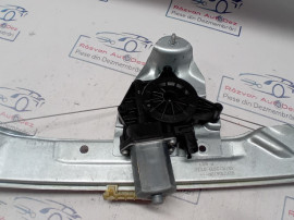 Macara geam stanga spate Dacia Duster 2019