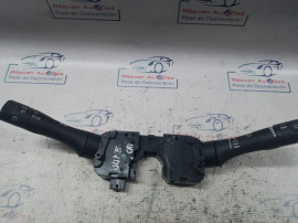 Manete Nissan Juke 2011