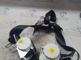 Set centuri spate stanga-dreapta Volkswagen Tiguan 2010