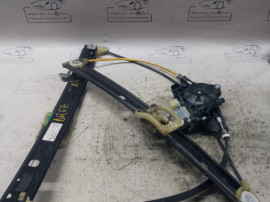 Macara geam dreapta fata Audi A4 B9 2016