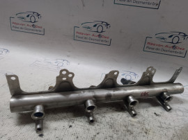 Rampa injectoare Volkswagen Eos 2.0 Benzina 2008