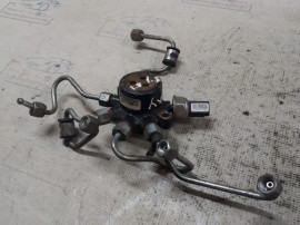 Rampa injectoare Ford Galaxy 1.8