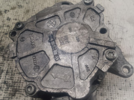 Pompa vacuum Volkswagen Golf 6 2011