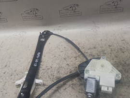 Macara geam dreapta spate Skoda RAPID 2013