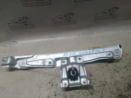 Macara geam stanga spate Dacia Sandero 3 2019