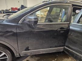 Usa stanga fata Nissan Qashqai 2015