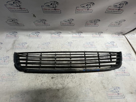 Grila bara fata Volkswagen Golf 6 Hatchback 2010