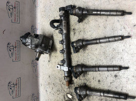 Kit injectie complet Audi Q5 2.0 Motorina 2011