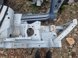 Lonjeron dreapta Nissan Juke - Motorina 2012