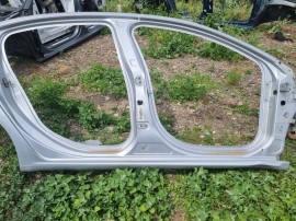 Prag dreapta tabla Peugeot 508 Berlina - Benzina 2015