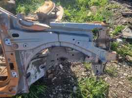 Lonjeron dreapta Dacia Duster 2020