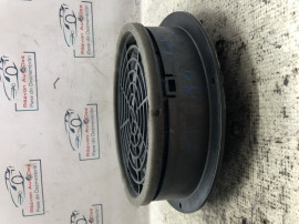 Boxa dreapta fata Audi Q5 2011