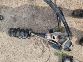 Fuzeta cu amortizor stanga fata Volkswagen Passat B8 2015