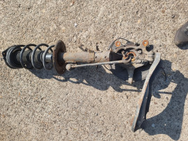 Fuzeta cu amortizor stanga fata Nissan Juke 1.2 Benzina 2018