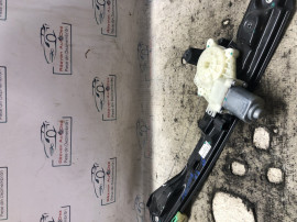 Macara geam stanga spate Ford Ecosport 2015