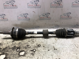 Planetara stanga fata Suzuki Vitara 1.6 Benzina 2015