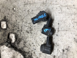 Senzori parcare fata Volkswagen Touareg 2013