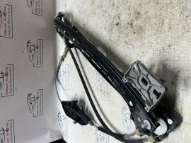 Macara geam dreapta spate Volkswagen Passat CC 2010