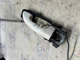 Maner exterior stanga fata Volkswagen Scirocco 2012