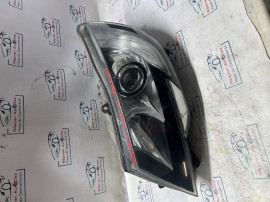 Far stanga Skoda Superb 2 2013