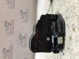 Broasca stanga spate BMW 320 F30 2014