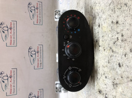 Panou comanda clima Dacia Sandero 2 0.9 Benzina 2018