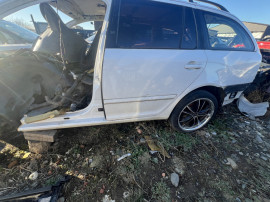 Prag stanga tabla Skoda Octavia 2 Break 2012