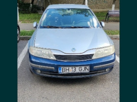 Renault Laguna hatchback din 2001, varianta cu 120 cai, motor 1.9 DCI.