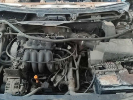 Motor Golf 4 1.6 SR AKL