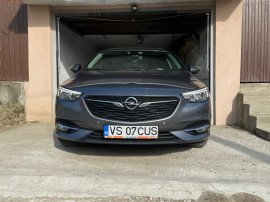 Opel Insignia 130000km, proprietar de noua, benzina 165cp