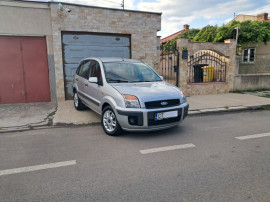 Ford Fusion • 2009 •  88 .000 KM • • Unic Proprietar • Full•