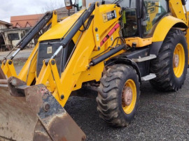 Buldoexcavator JCB 3CX